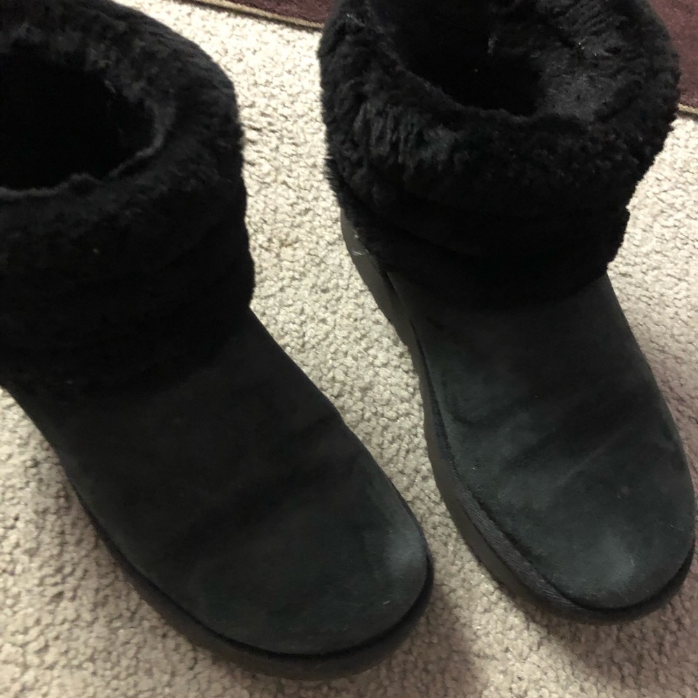 Boots - Picture 2 of 4